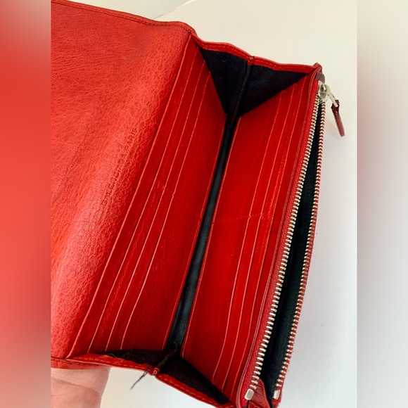 BALENCIAGA Agneau Giant 12 Silver Hardware Wallet - Picture 9 of 9